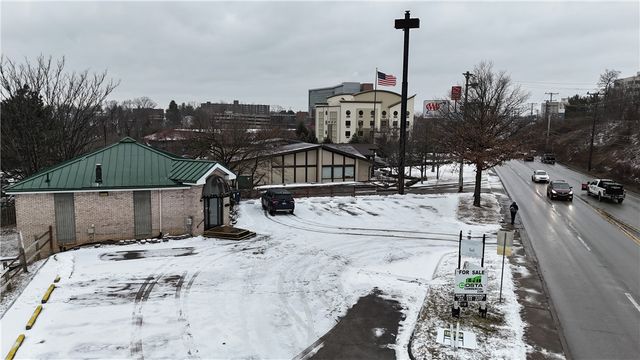 2715 Mosside Blvd, Monroeville, PA 15146