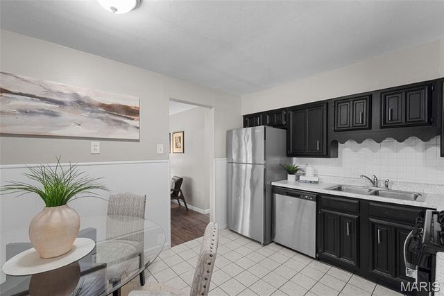 610 Superior Drive, Ferguson, MO 63135