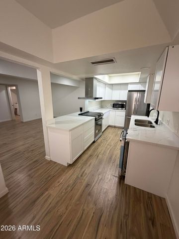 7763 N 19TH Drive, Phoenix, AZ 85021