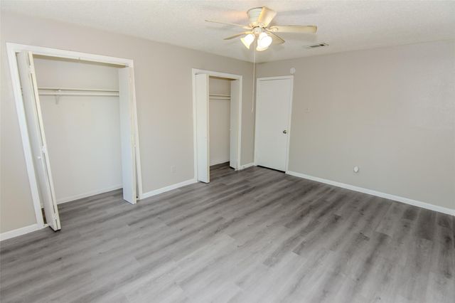 1027 Montour Drive, Houston, TX 77062