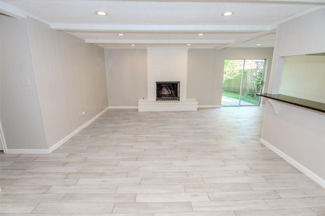 1027 Montour Drive, Houston, TX 77062