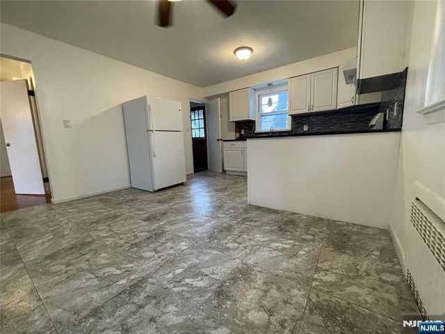 461-463 Boyden Avenue 1, Maplewood, NJ 07040