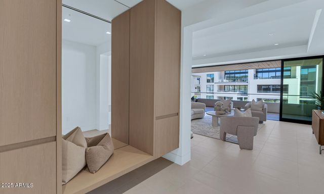 6587 N PALMERAIE Boulevard 2007, Paradise Valley, AZ 85253