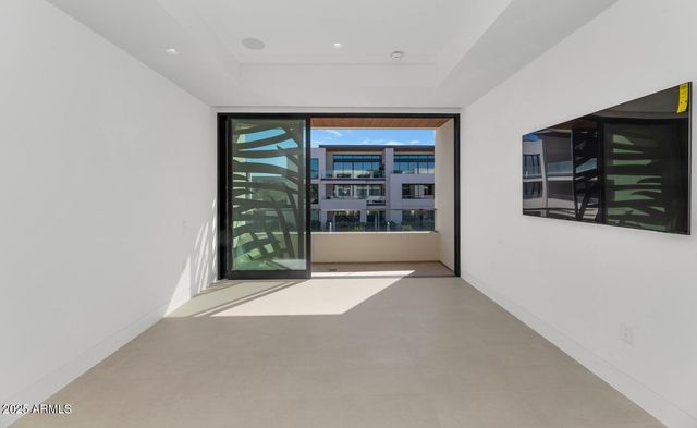 6587 N PALMERAIE Boulevard 2007, Paradise Valley, AZ 85253