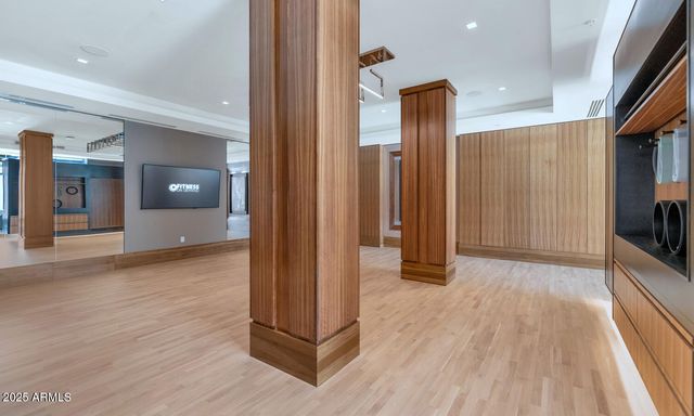 6587 N PALMERAIE Boulevard 2007, Paradise Valley, AZ 85253