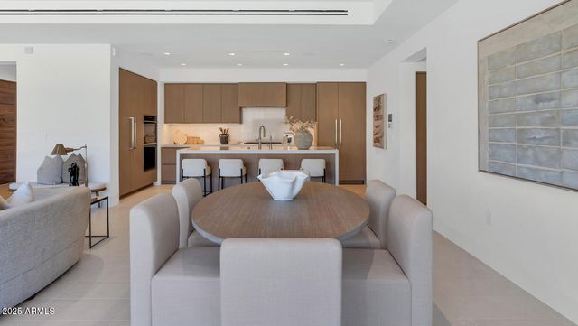 6587 N PALMERAIE Boulevard 2007, Paradise Valley, AZ 85253