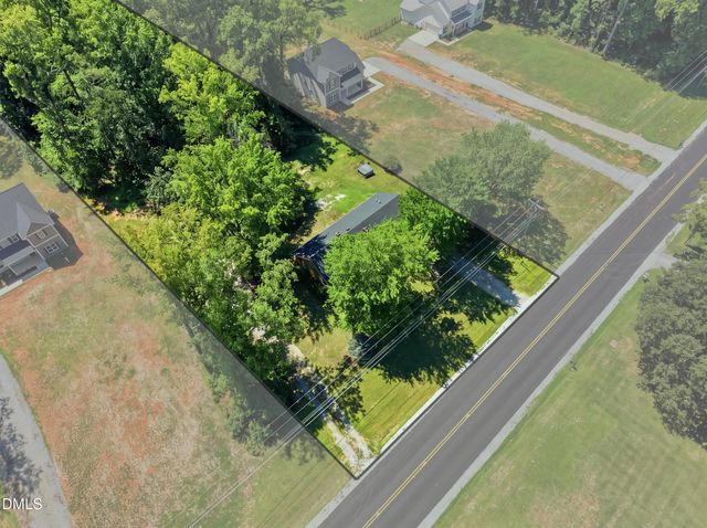 3048 Nc-62, Liberty, NC 27298
