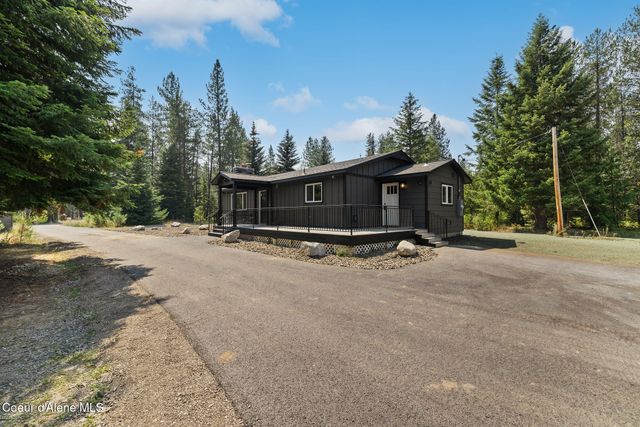 2721 W Seasons RD, Athol, ID 83801