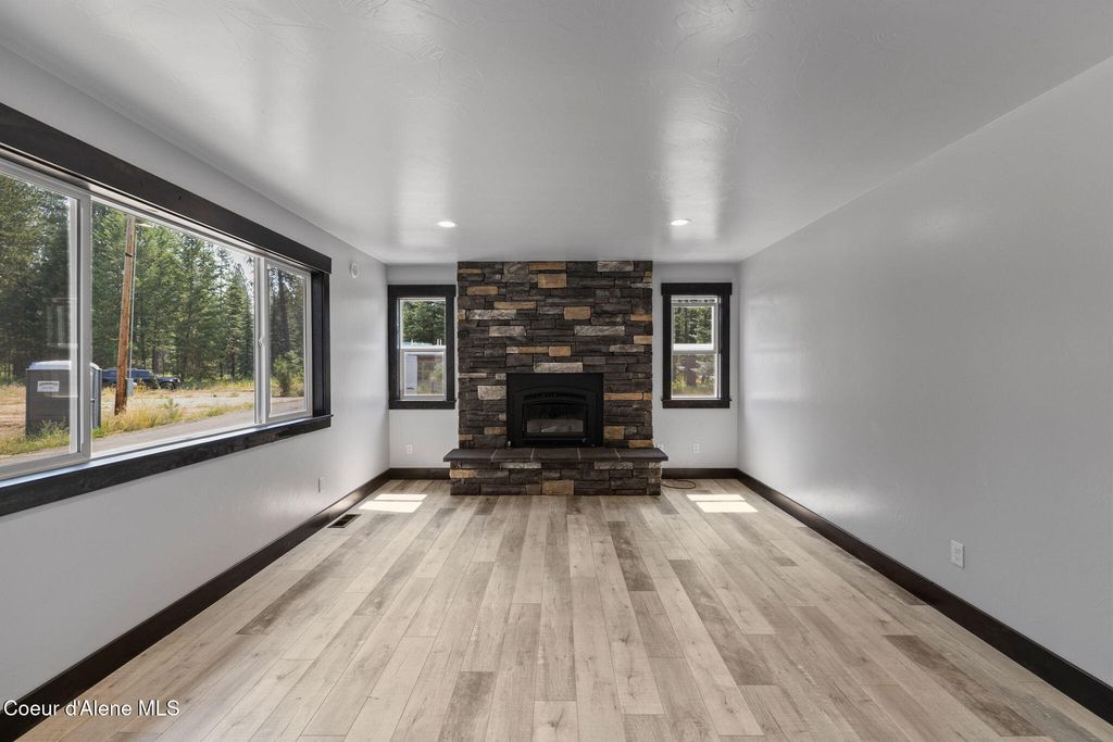 2721 W Seasons RD, Athol, ID 83801 photo 5