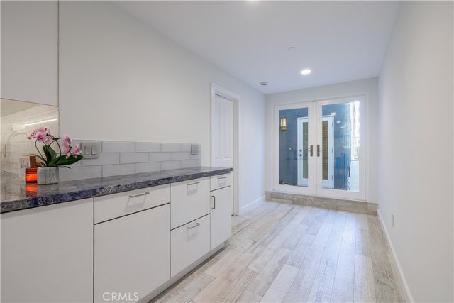 417 E Balboa Boulevard, Newport Beach, CA 92661