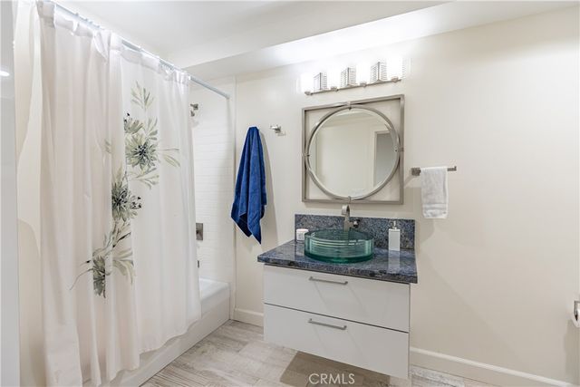 417 E Balboa Boulevard, Newport Beach, CA 92661