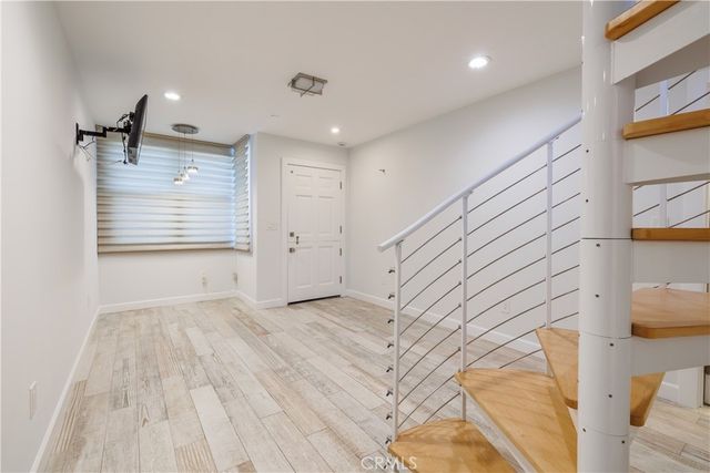 417 E Balboa Boulevard, Newport Beach, CA 92661