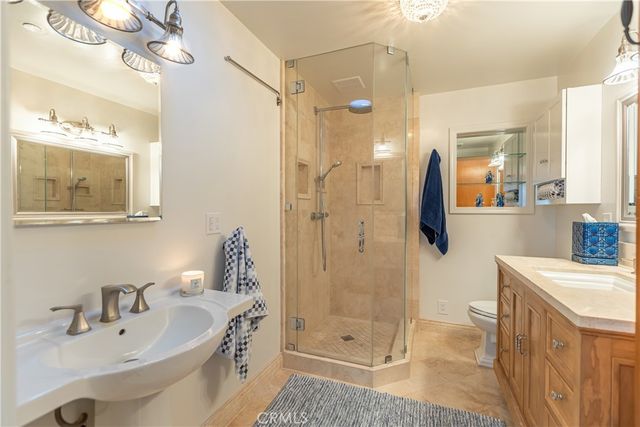 417 E Balboa Boulevard, Newport Beach, CA 92661