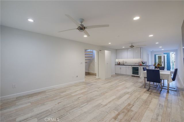 417 E Balboa Boulevard, Newport Beach, CA 92661