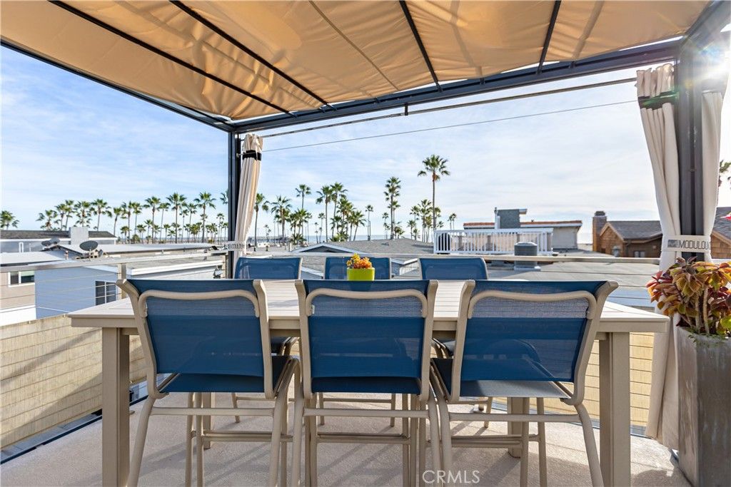 Image 45 of property listing at 417 E Balboa Boulevard, Newport Beach, CA 92661