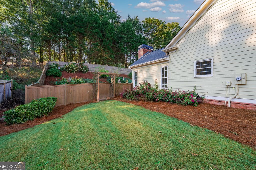 319 River Green Avenue, Canton, GA 30114 — photo 4