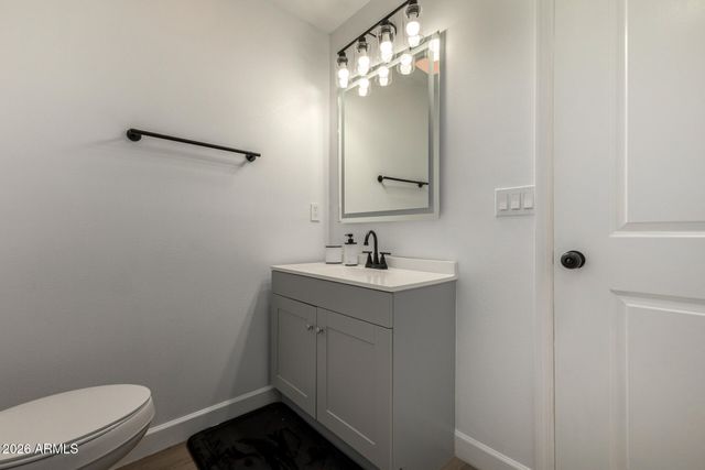 2142 W COOLIDGE Street, Phoenix, AZ 85015