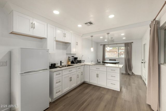 2142 W COOLIDGE Street, Phoenix, AZ 85015