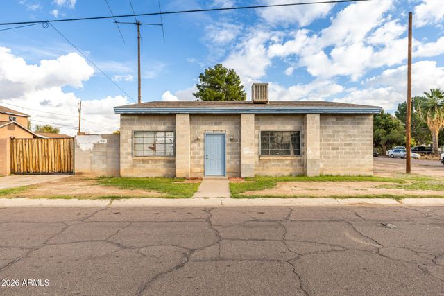 2142 W COOLIDGE Street, Phoenix, AZ 85015