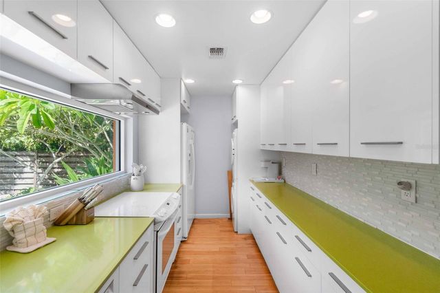 680 41ST STREET, Sarasota, FL 34234