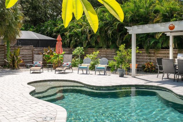 680 41ST STREET, Sarasota, FL 34234