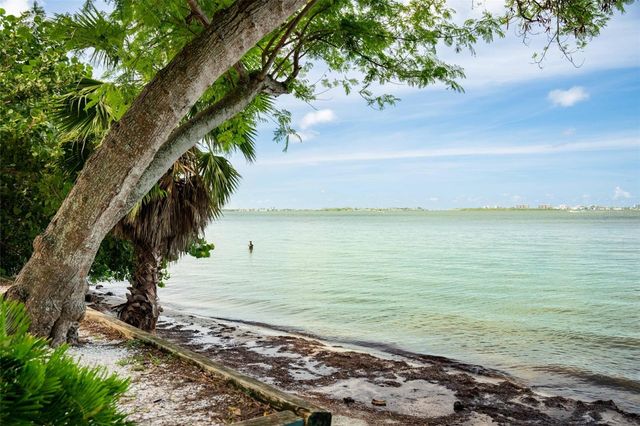 680 41ST STREET, Sarasota, FL 34234