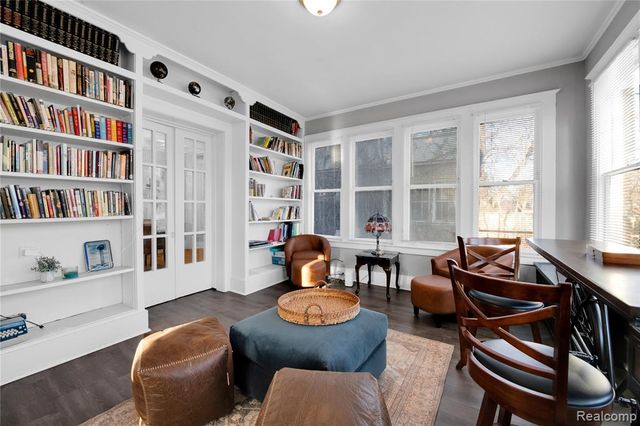60 Mclean Street, Highland Park, MI 48203