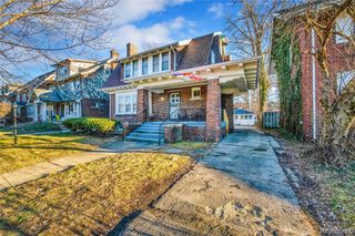 60 Mclean Street, Highland Park, MI 48203