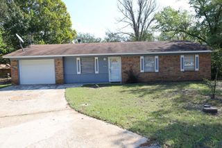 26 Melanie Ct, Longview, TX 75603