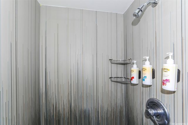 444 Kanekapolei Street 1008, Honolulu, HI 96815