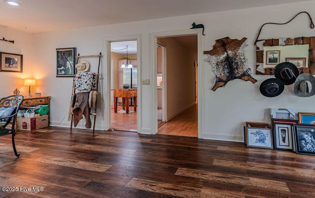 44 Village Green Circle, Southern Pines, NC 28387