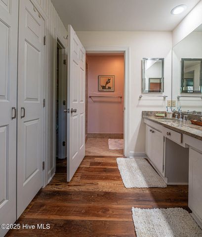 44 Village Green Circle, Southern Pines, NC 28387