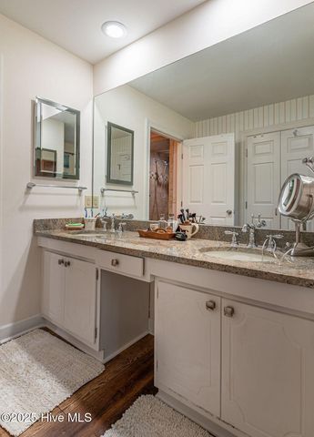 44 Village Green Circle, Southern Pines, NC 28387