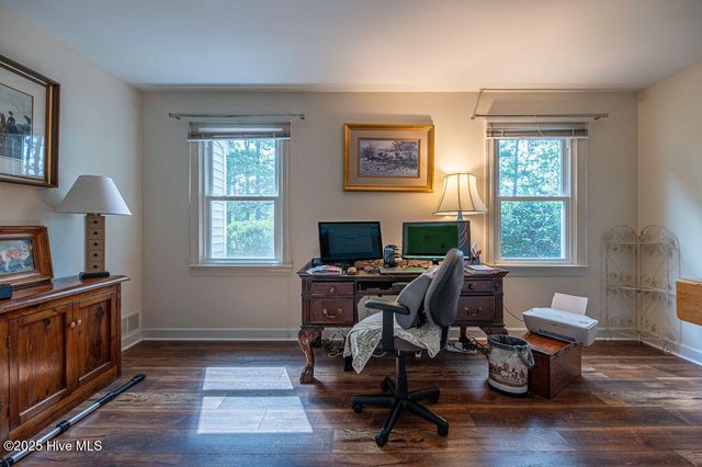 44 Village Green Circle, Southern Pines, NC 28387