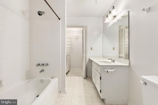 928 WINDBROOKE DR #928, Gaithersburg, MD 20879