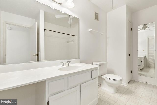 928 WINDBROOKE DR #928, Gaithersburg, MD 20879