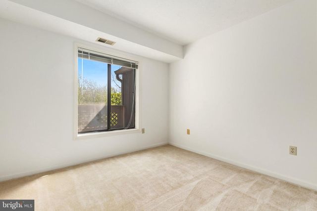 928 WINDBROOKE DR #928, Gaithersburg, MD 20879