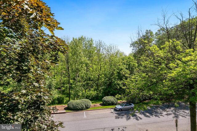 928 WINDBROOKE DR #928, Gaithersburg, MD 20879