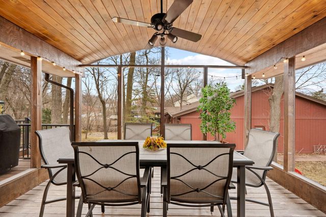 8560 Holland Avenue, Apple Valley, MN 55124