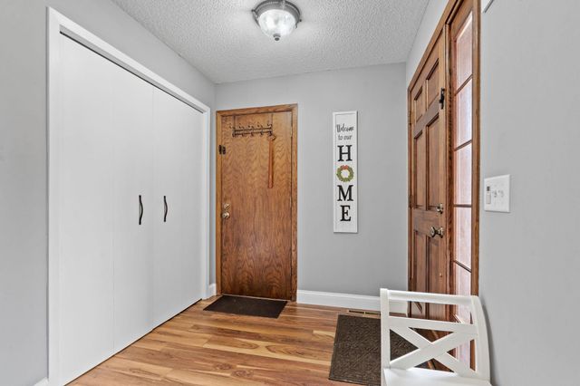 8560 Holland Avenue, Apple Valley, MN 55124