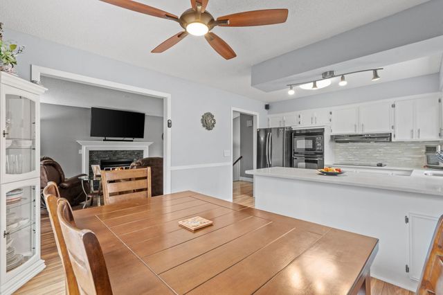 8560 Holland Avenue, Apple Valley, MN 55124