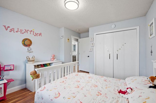 8560 Holland Avenue, Apple Valley, MN 55124