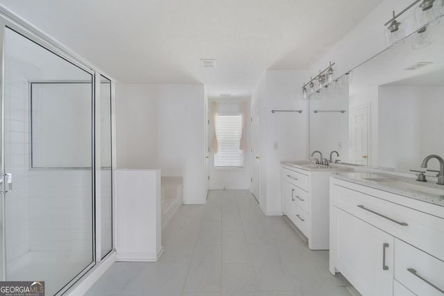 6906 Wynmeadow Drive, Stone Mountain, GA 30087