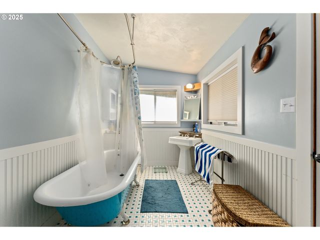 0 RICE CREEK Rd, Winston, OR 97496