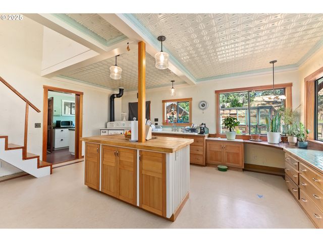 0 RICE CREEK Rd, Winston, OR 97496