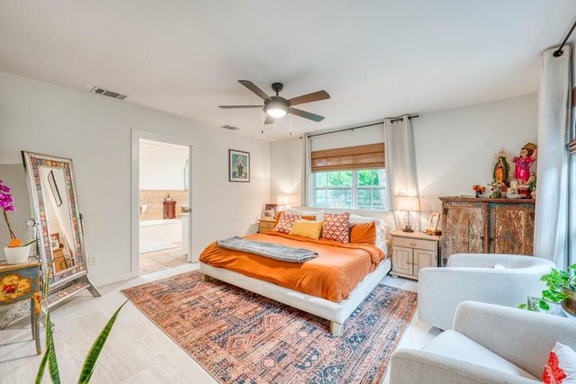 301 6th ST, Marble Falls, TX 78654