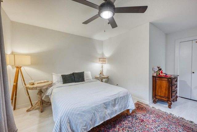 301 6th ST, Marble Falls, TX 78654