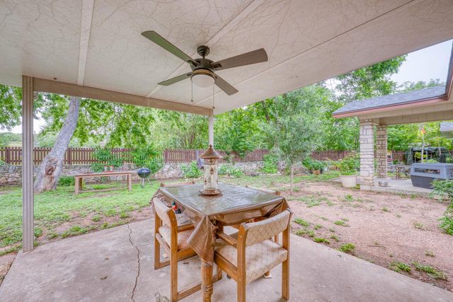 301 6th ST, Marble Falls, TX 78654