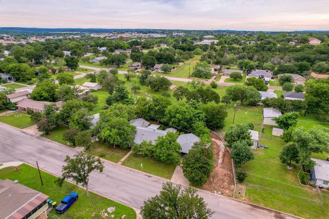 301 6th ST, Marble Falls, TX 78654