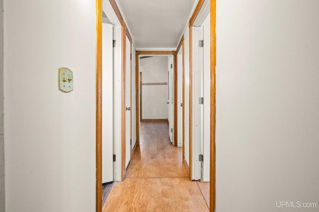 4864 Greenwood 18.12 Drive, Escanaba, MI 49829